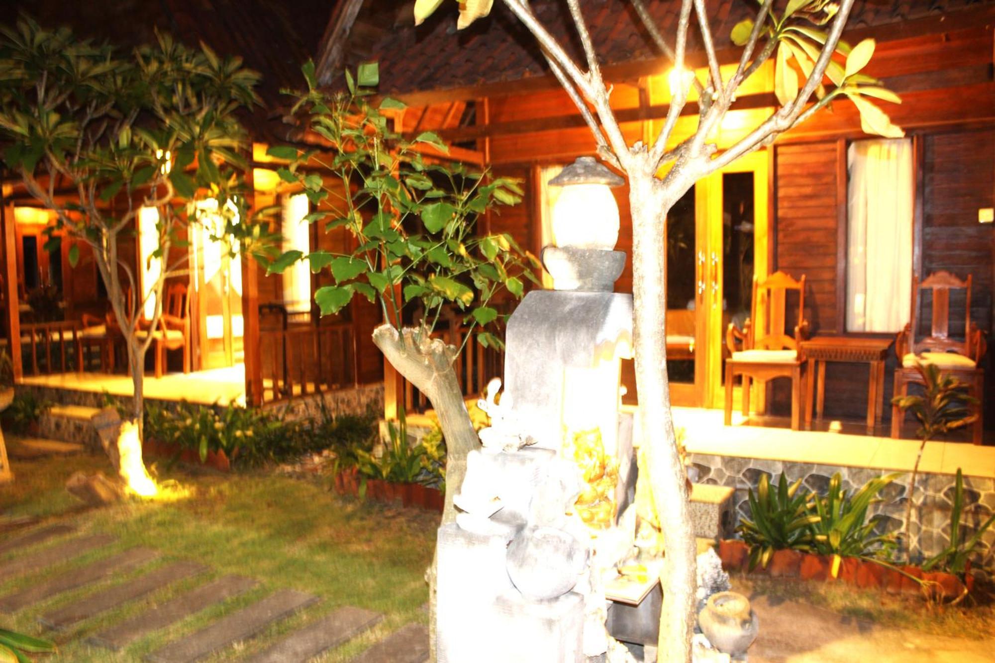 Boga Segara Villa And Resto Batununggul Екстериор снимка