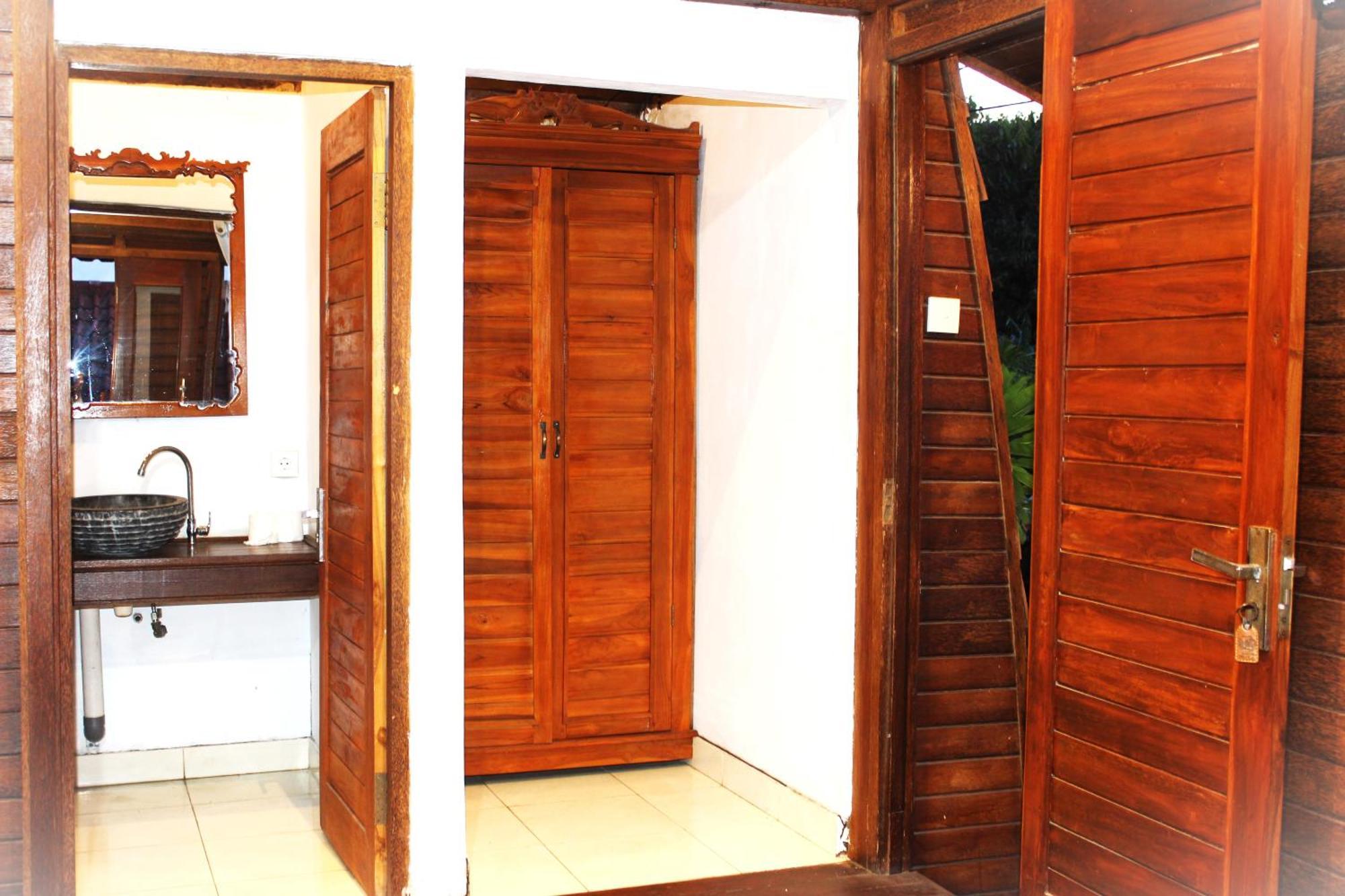 Boga Segara Villa And Resto Batununggul Екстериор снимка